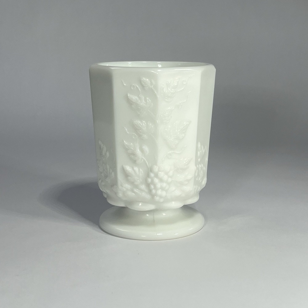 Vintage Westmoreland Milk Glass Open Sugar Bowl Cup Paneled Grape Vine USA PA 4" - Picture 5 of 11